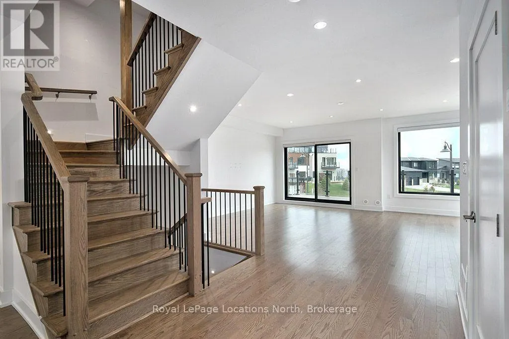 5 - 117 SLADDEN COURT #5