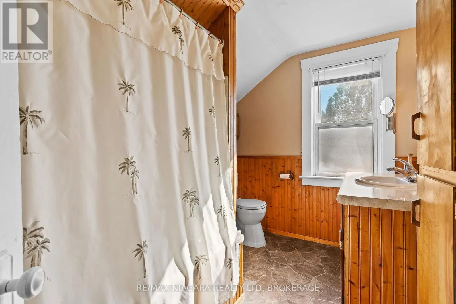 147 CHIPPAWA ROAD