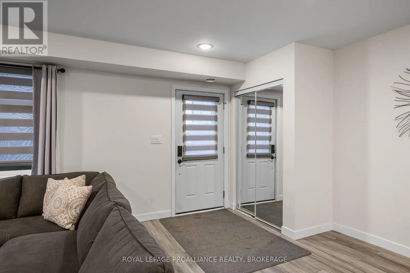 105 - 809 DEVELOPMENT DRIVE #105