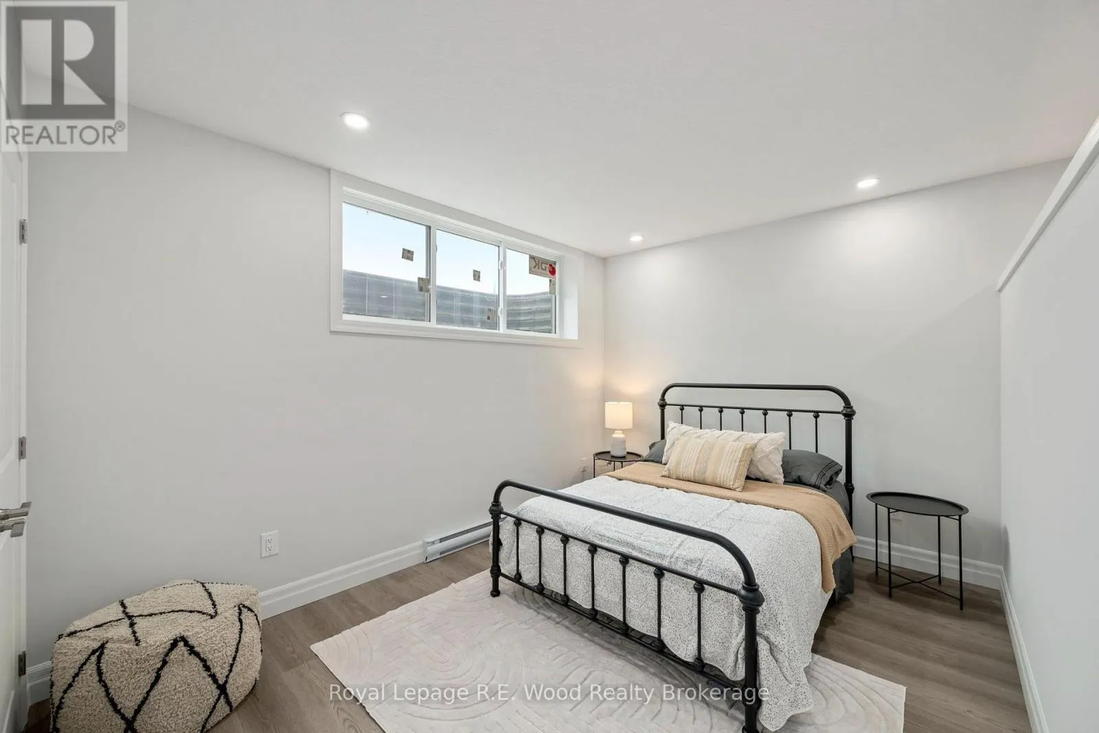 5 HOYLAKE ROAD