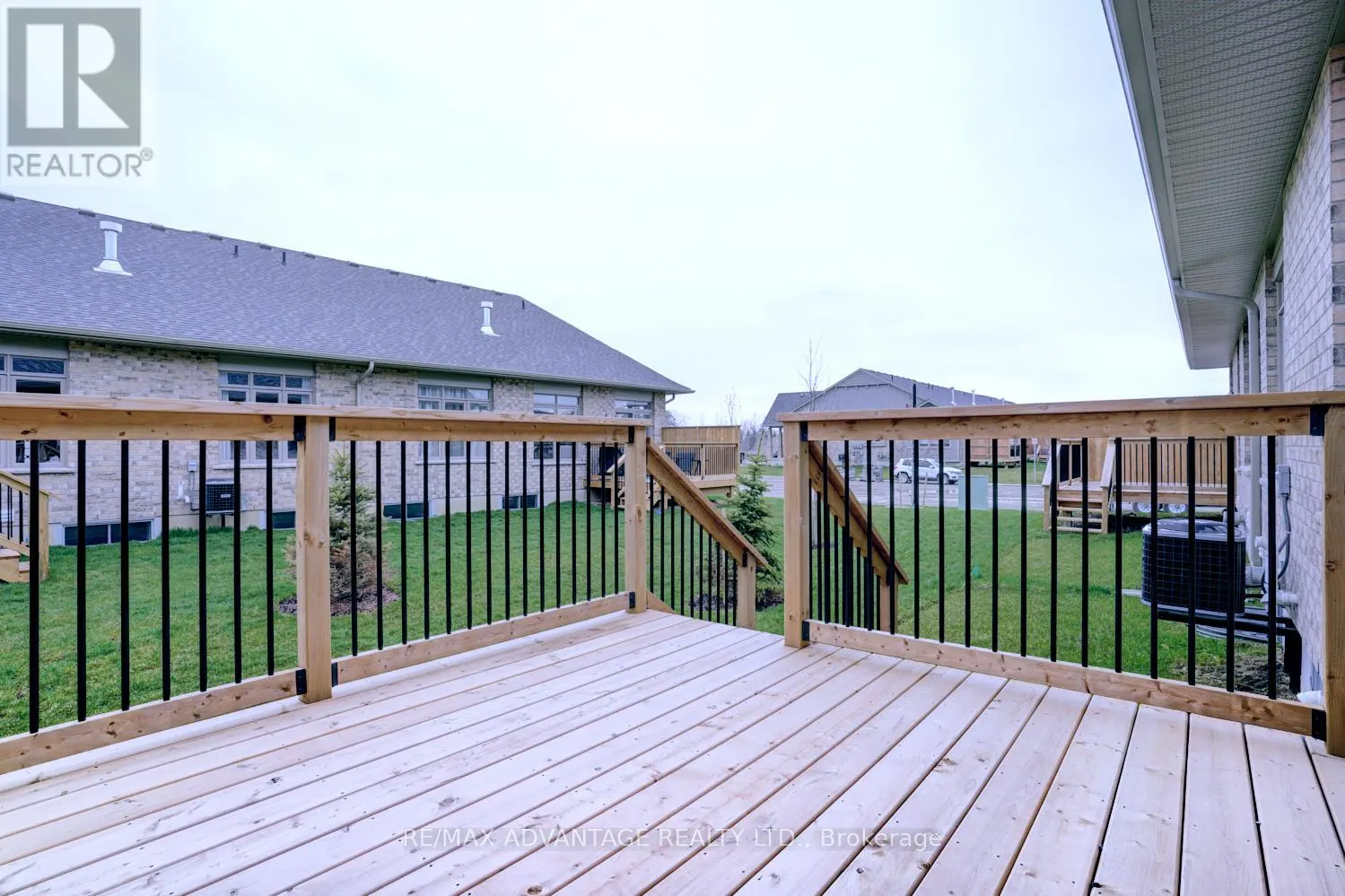 54 - 2650 BUROAK DRIVE #54