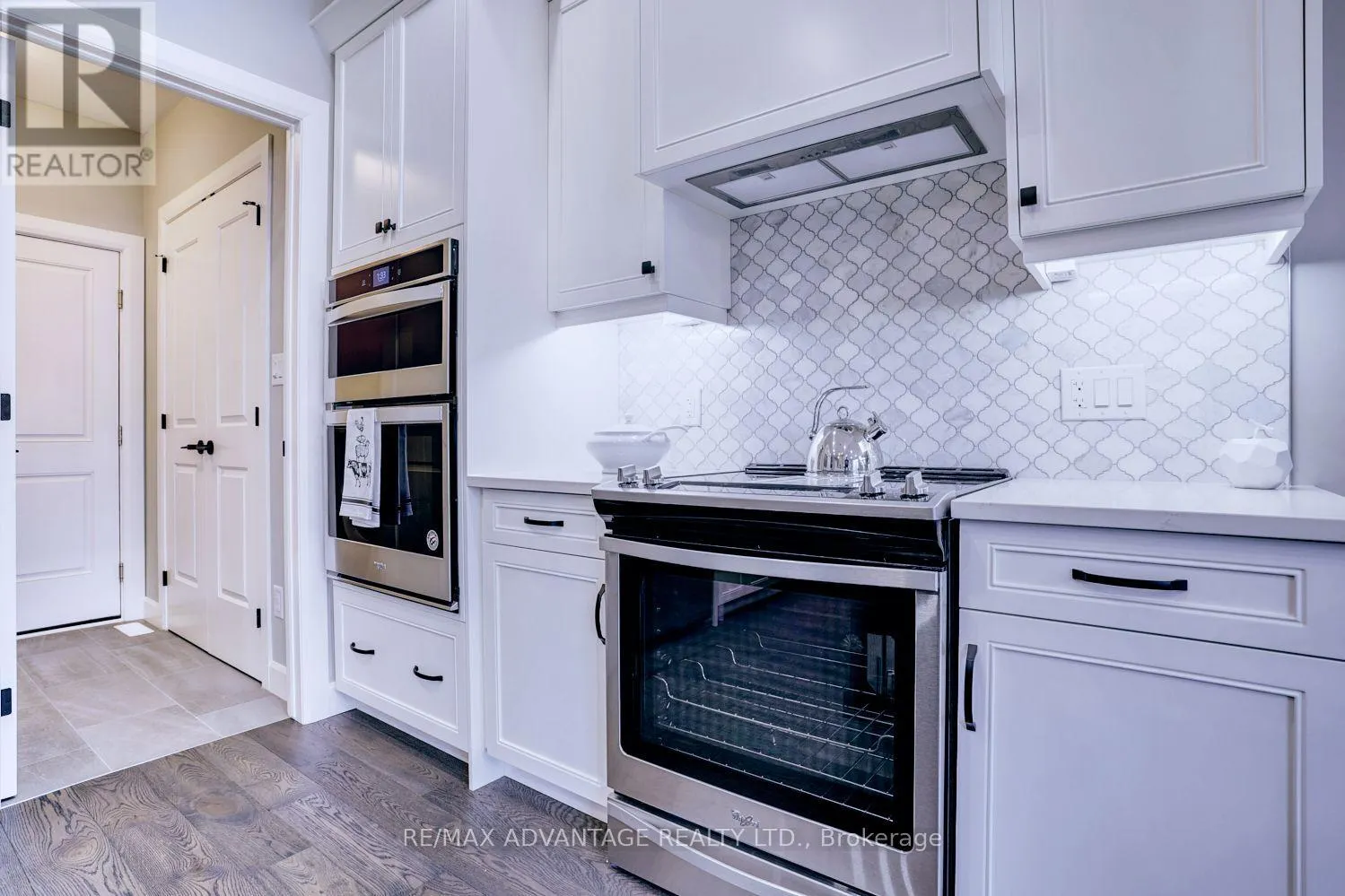 54 - 2650 BUROAK DRIVE #54