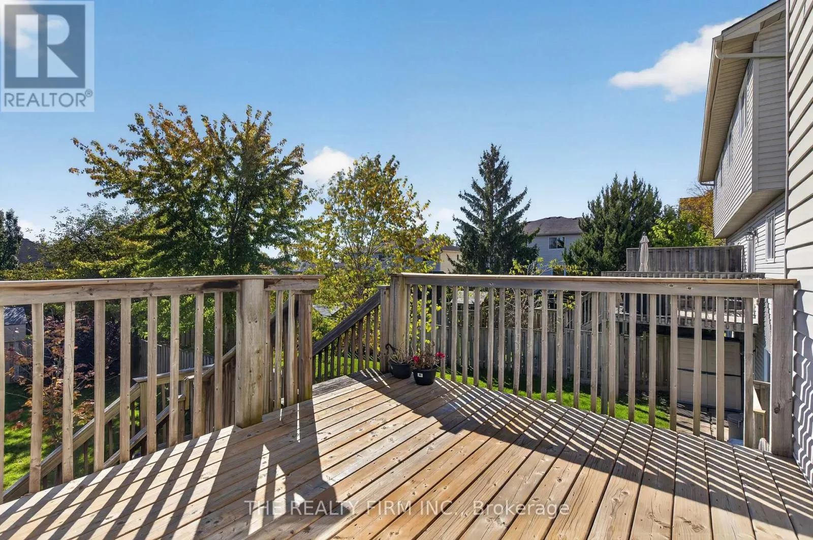 941 THISTLEDOWN WAY