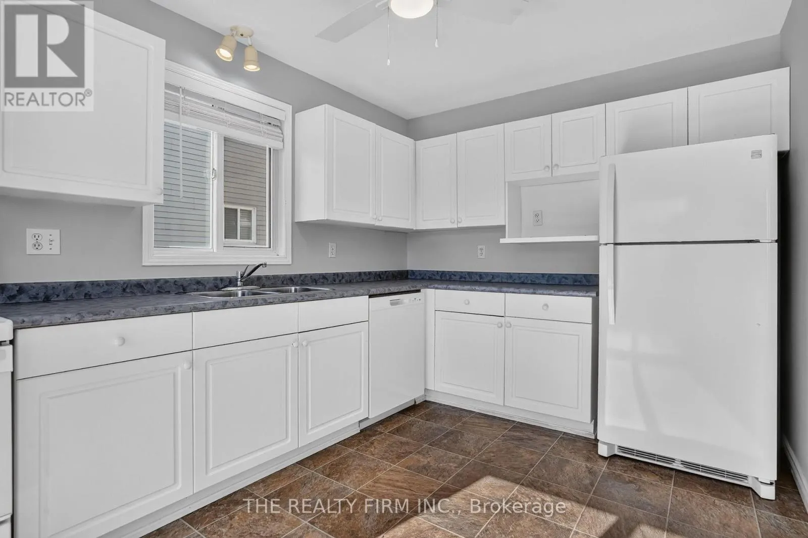 941 THISTLEDOWN WAY