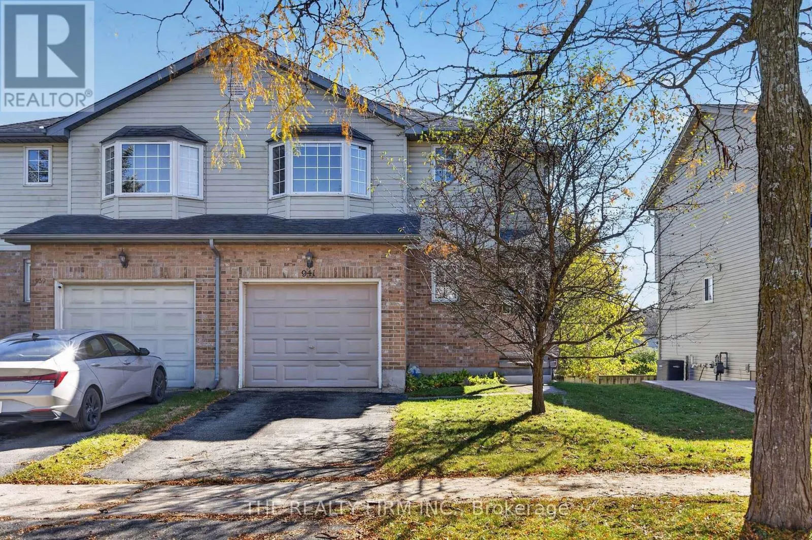 941 THISTLEDOWN WAY