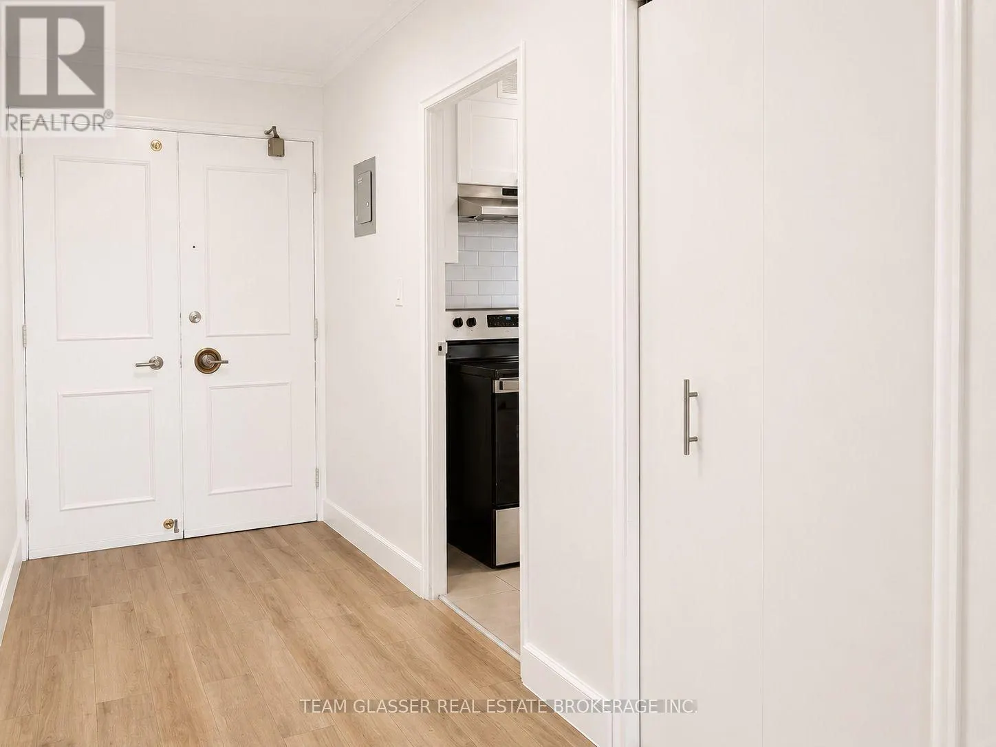 509 - 396 QUEENS AVENUE #509