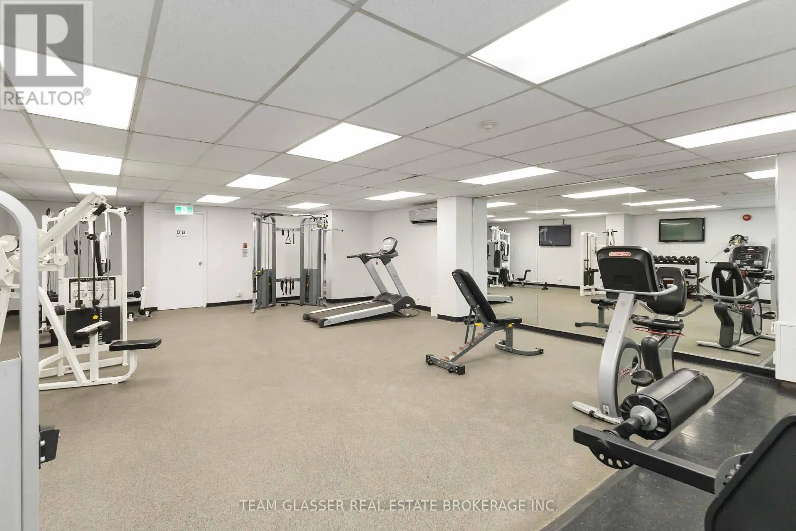 509 - 396 QUEENS AVENUE #509