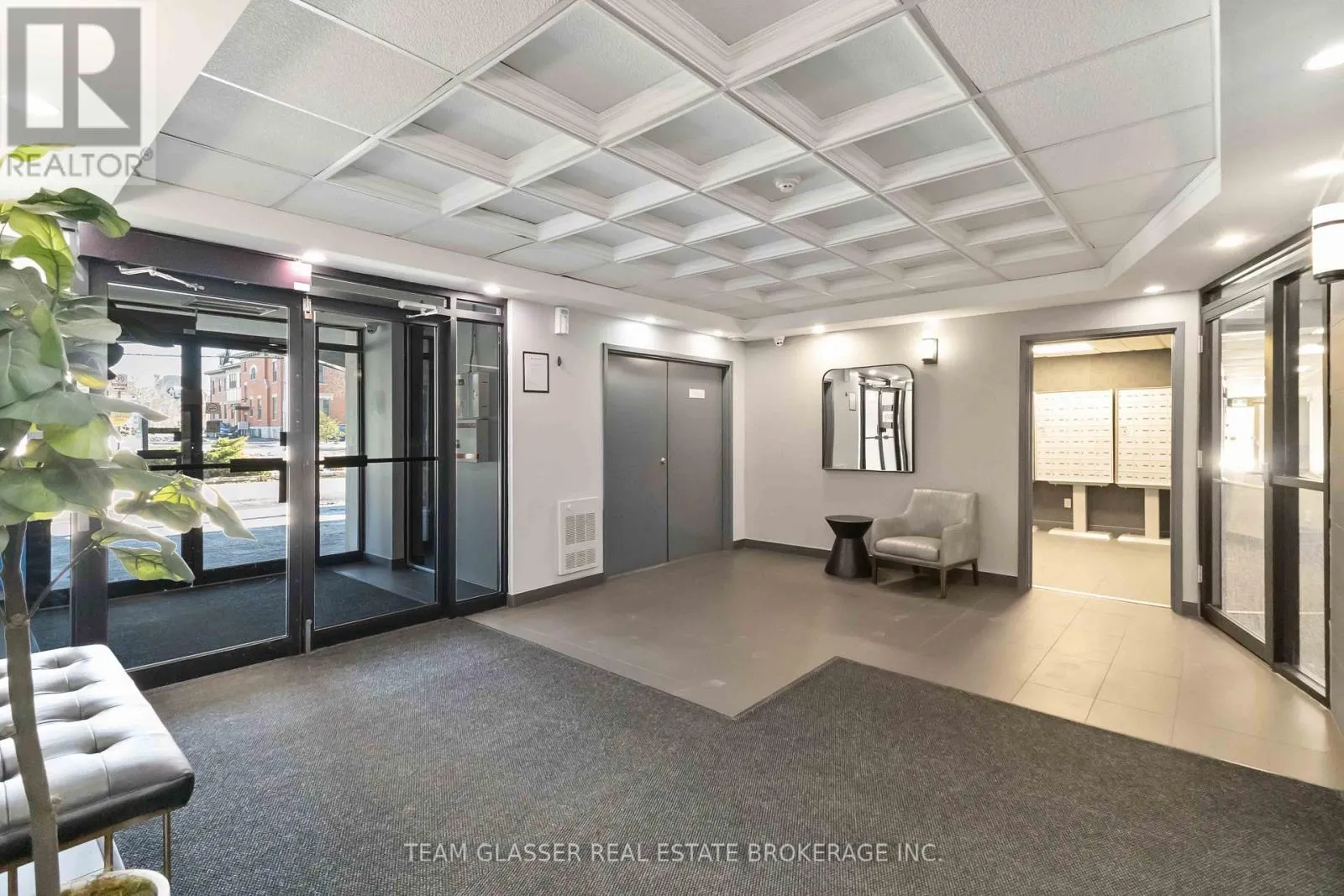 509 - 396 QUEENS AVENUE #509