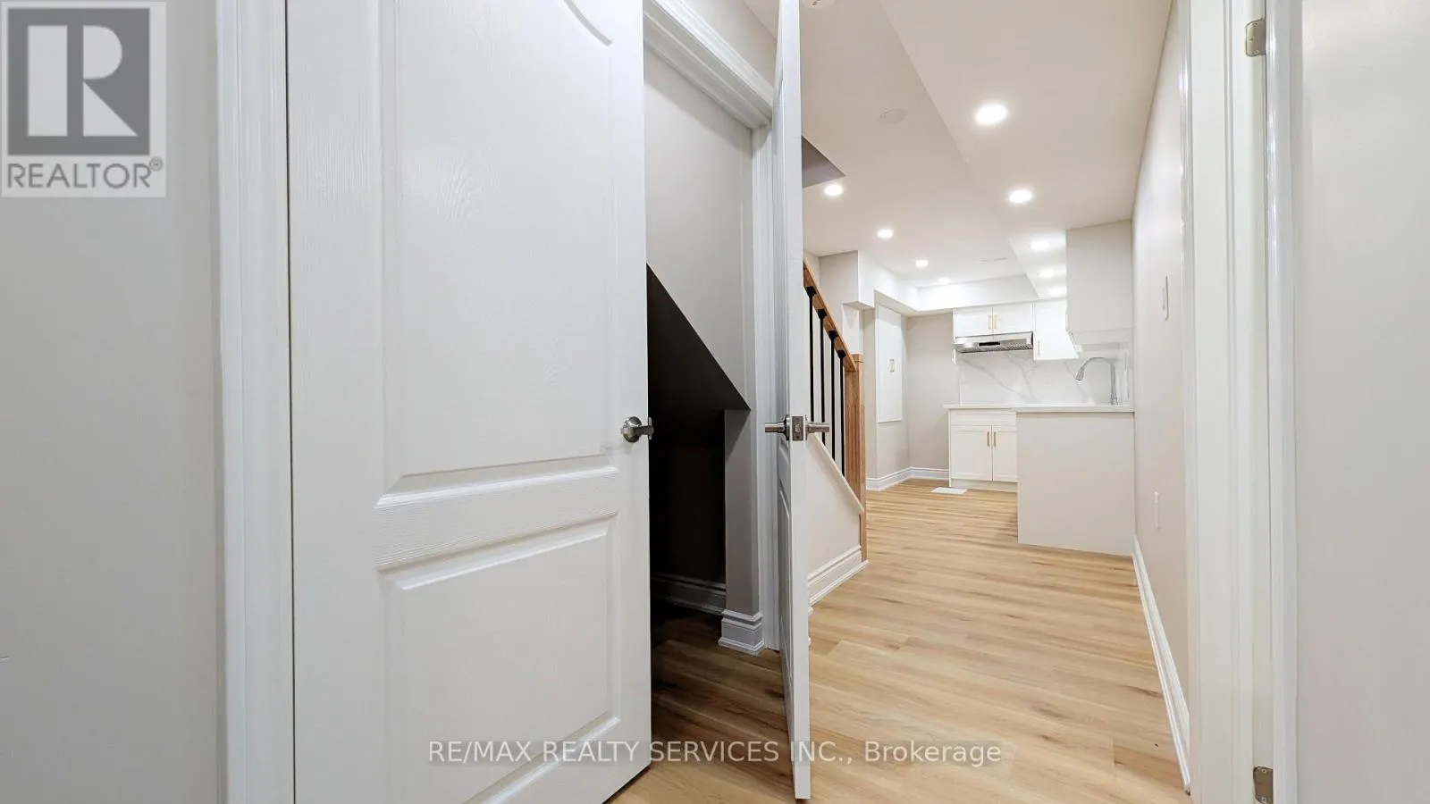 BASMENT - 21 KEELSON STREET