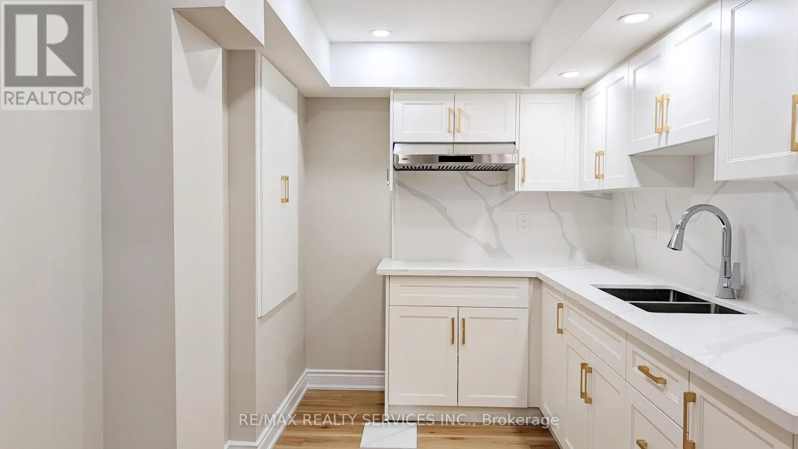 BASMENT - 21 KEELSON STREET