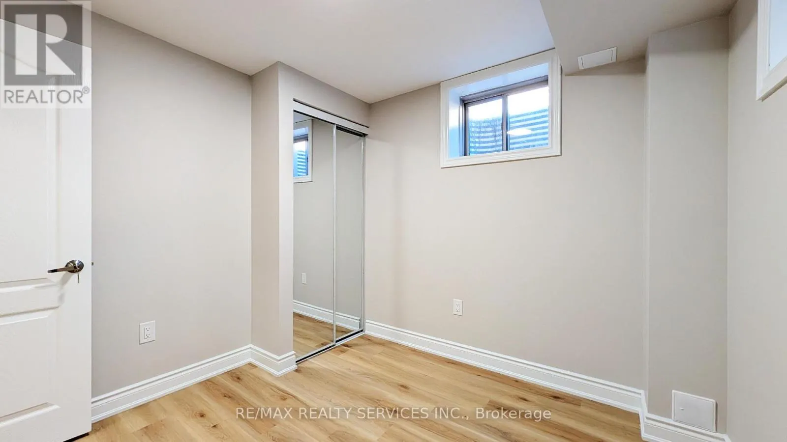 BASMENT - 21 KEELSON STREET