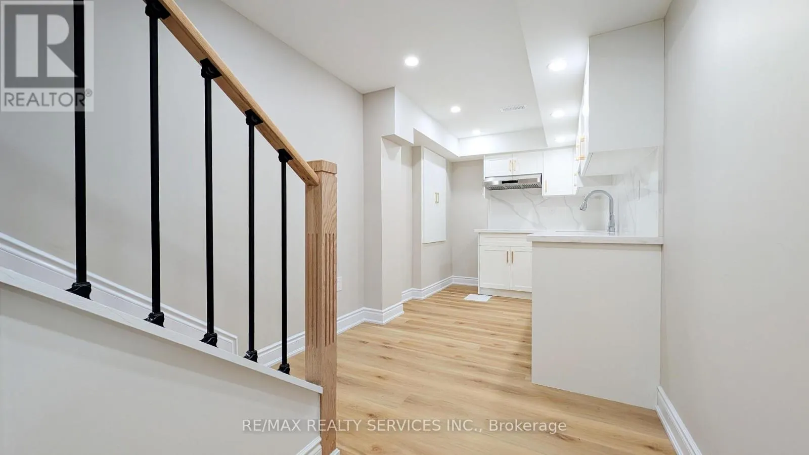 BASMENT - 21 KEELSON STREET