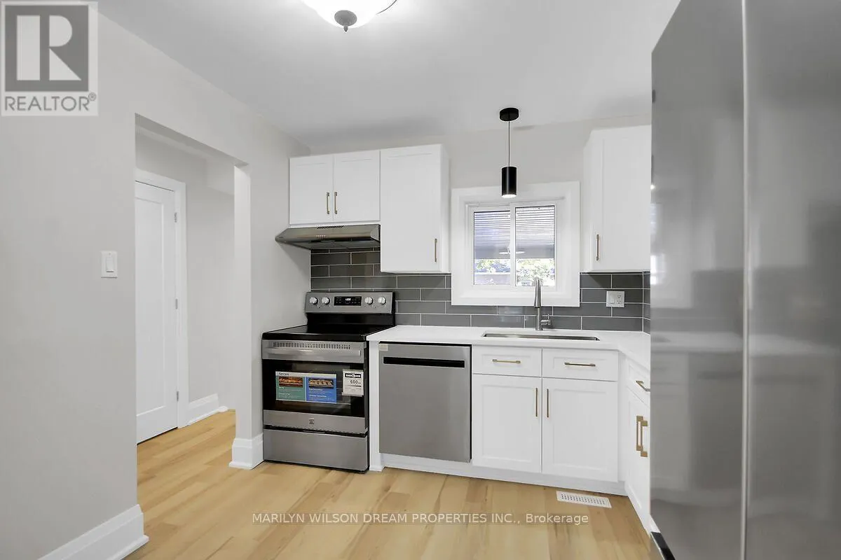 136 BENTBROOK CRESCENT