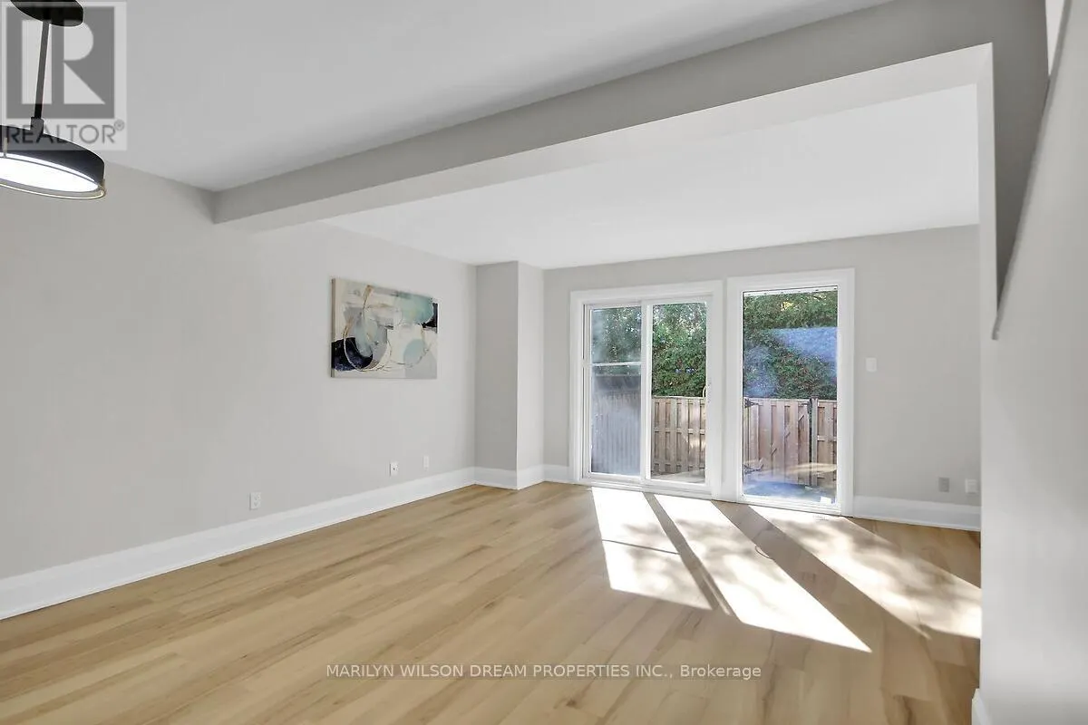 136 BENTBROOK CRESCENT