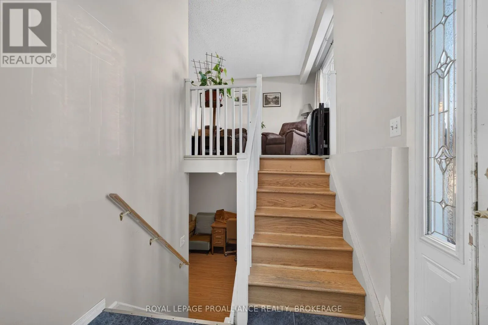 464 HENRIETTA STREET