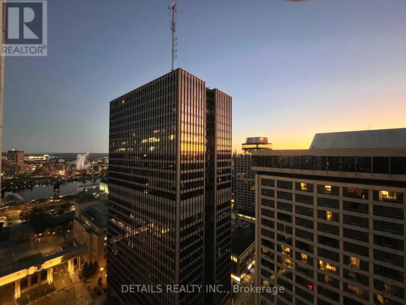 2507 - 340 QUEEN STREET