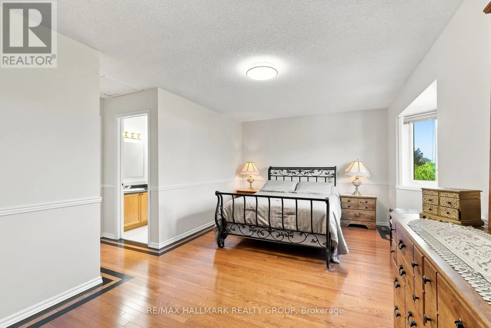 609 TOURELLE DRIVE