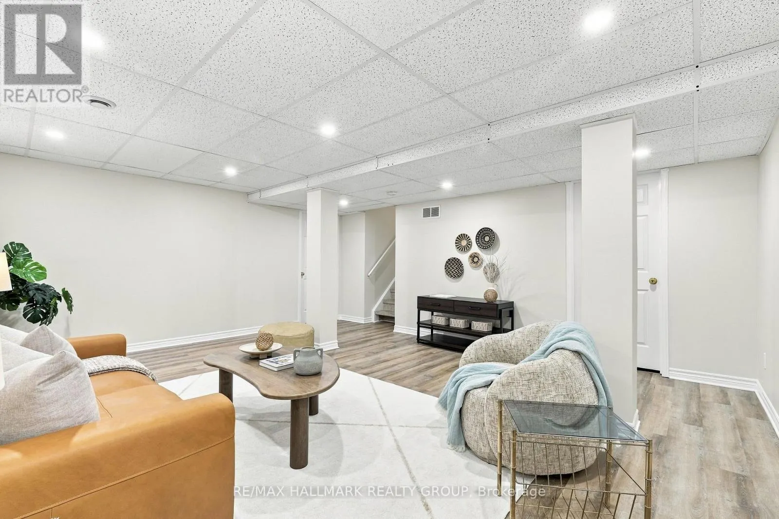609 TOURELLE DRIVE
