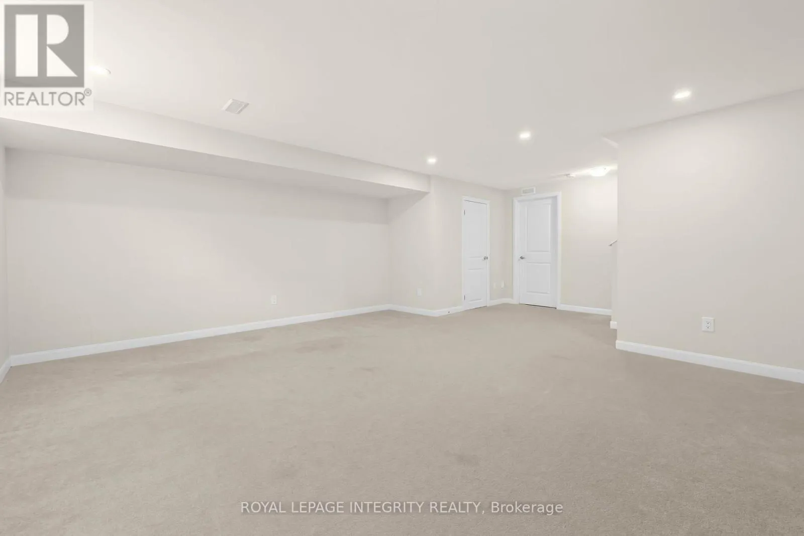 262 TULLAGHAN HEIGHTS