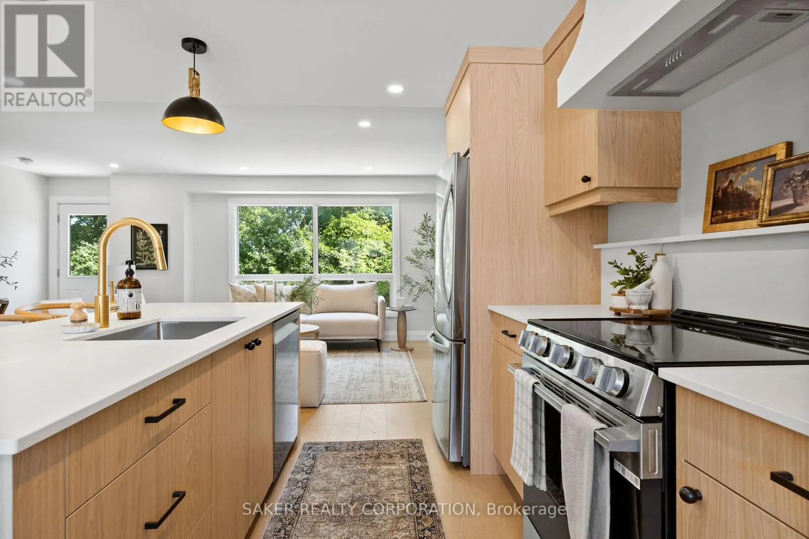 33 - 355 SANDRINGHAM CRESCENT #33