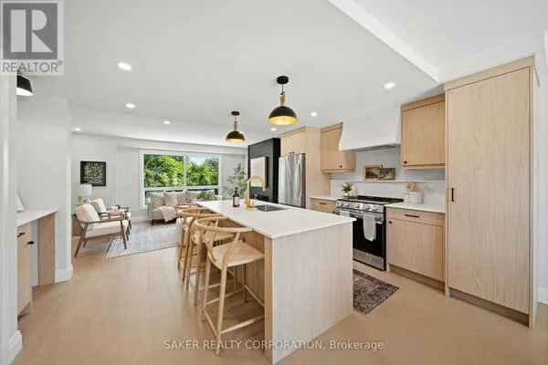 33 - 355 SANDRINGHAM CRESCENT #33