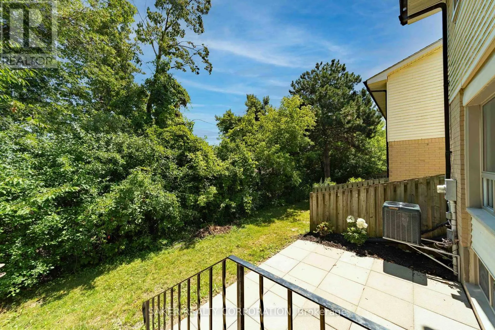 33 - 355 SANDRINGHAM CRESCENT #33