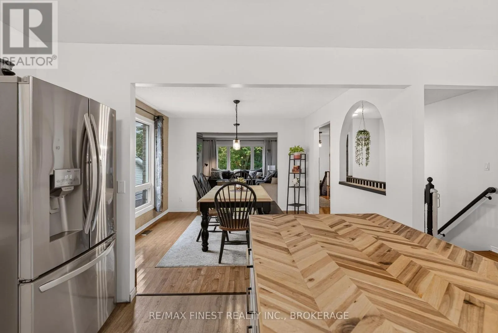 1287 ROCKWOOD DRIVE