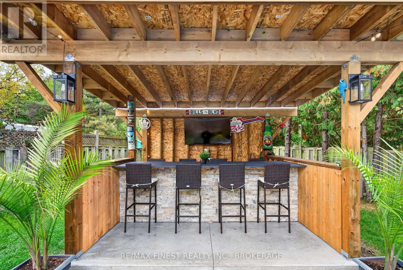 1287 ROCKWOOD DRIVE