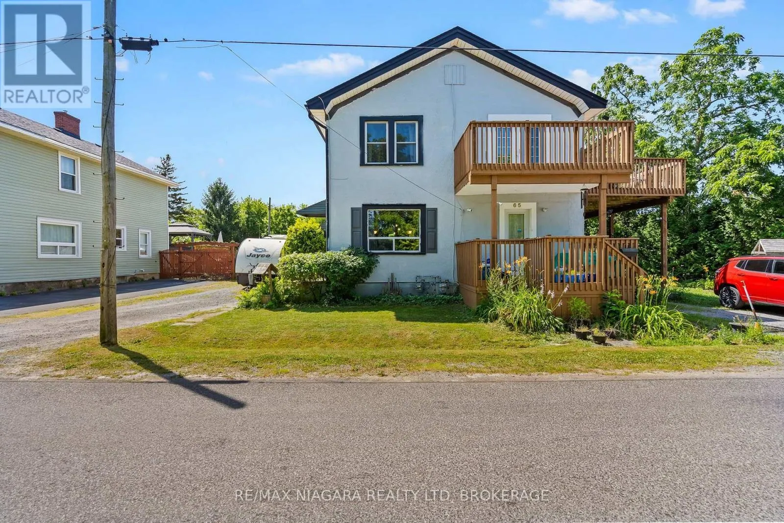 63 HODGKINS AVENUE