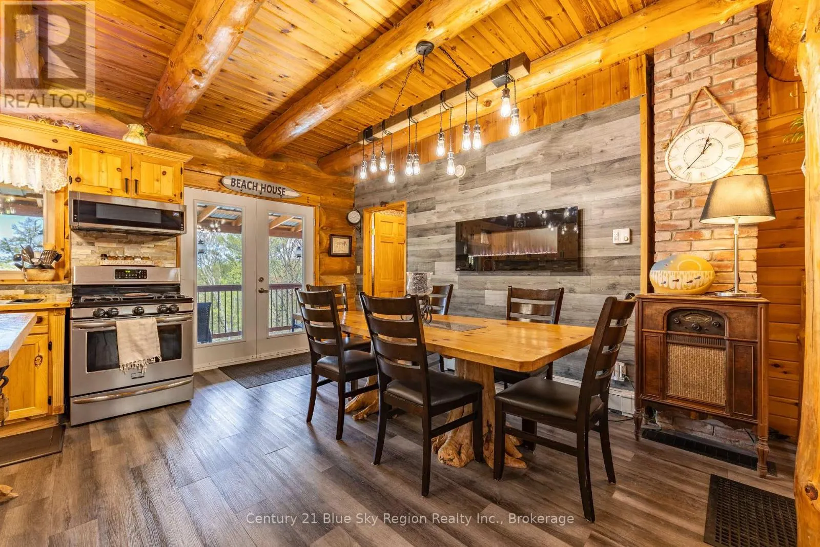 18 PARGETER DRIVE