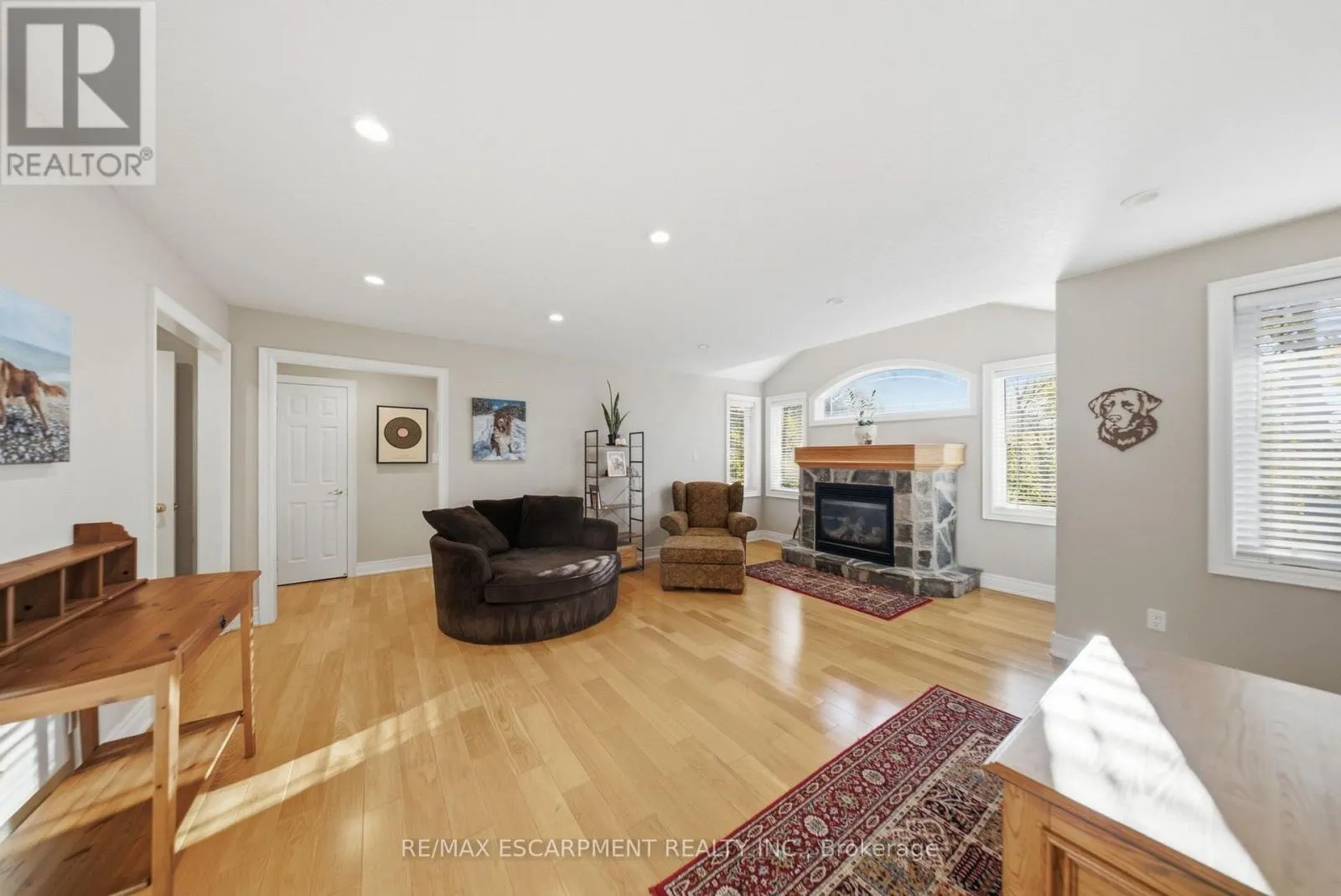 95 TOLLGATE DRIVE