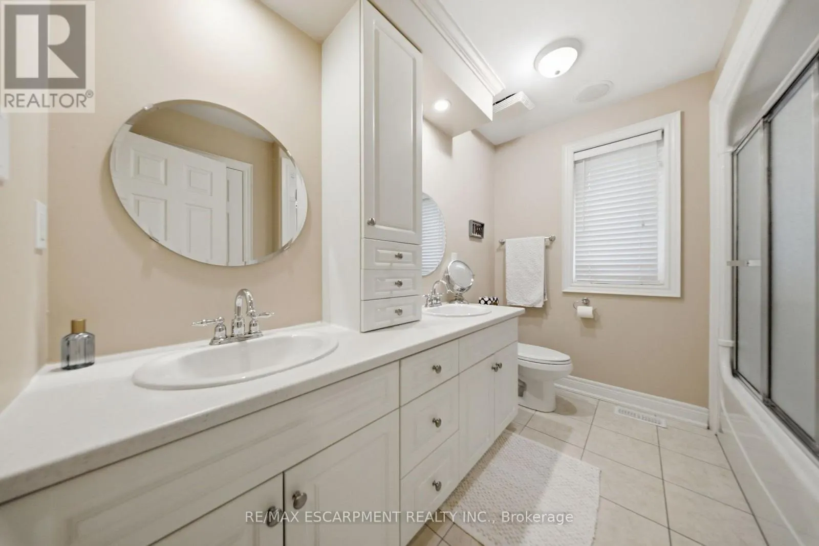 95 TOLLGATE DRIVE