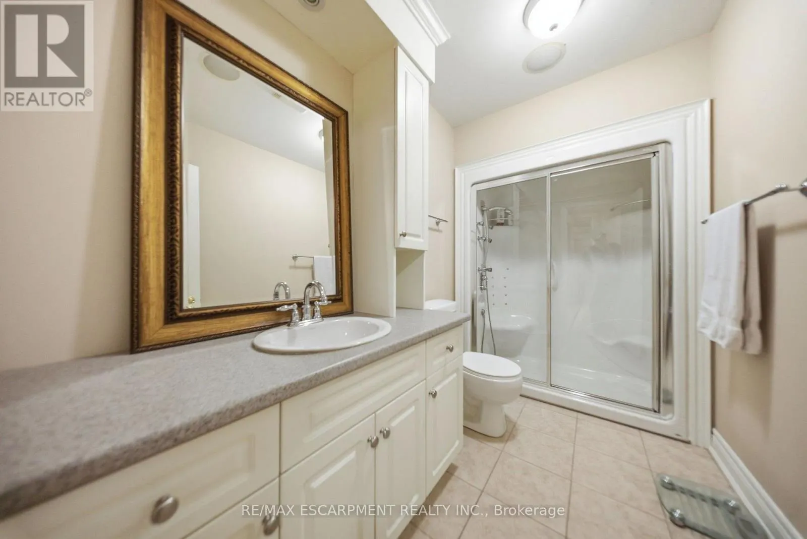 95 TOLLGATE DRIVE