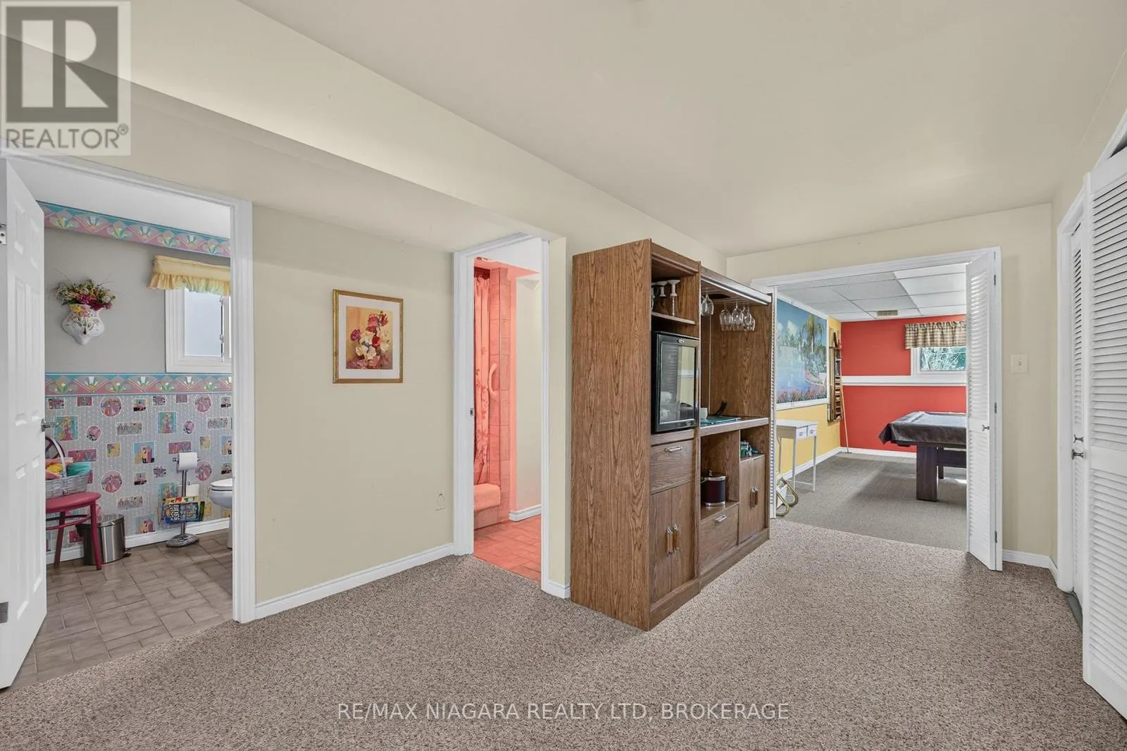 8230 LEXINGTON COURT