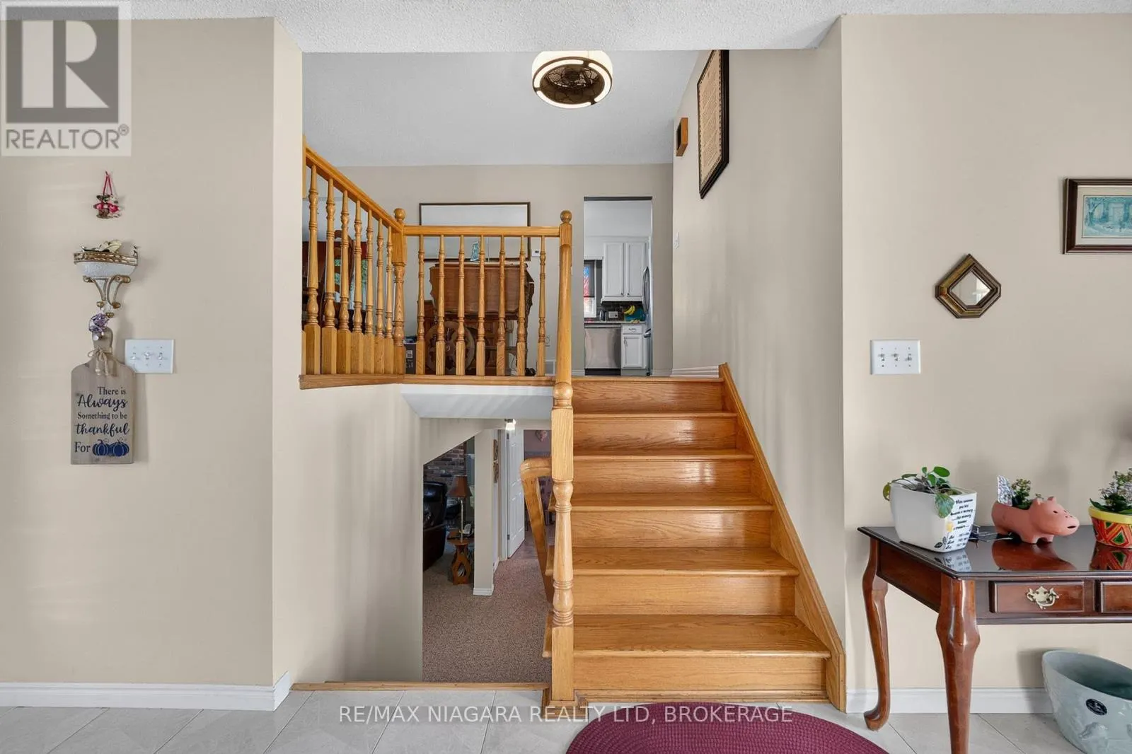 8230 LEXINGTON COURT