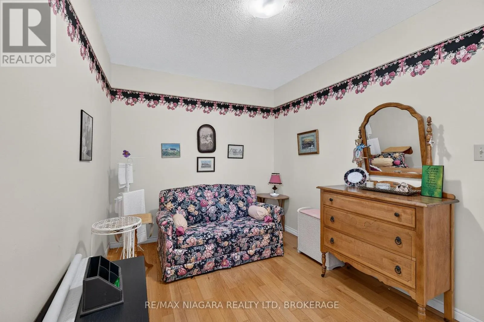 8230 LEXINGTON COURT