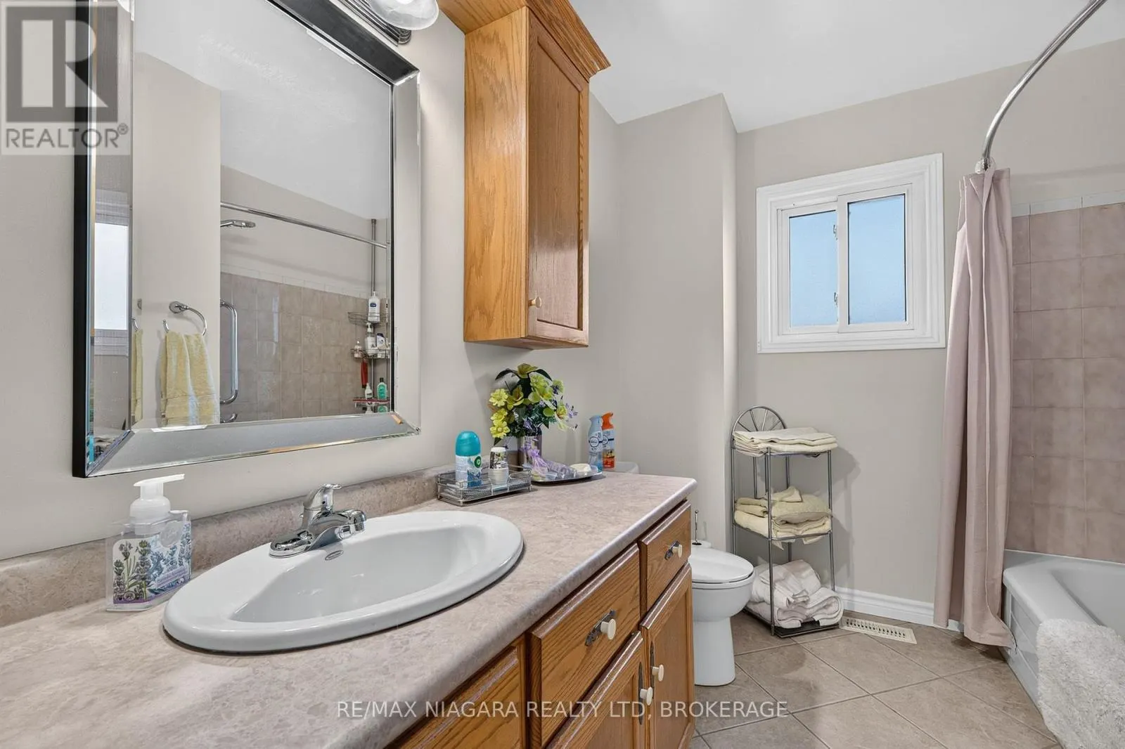 8230 LEXINGTON COURT
