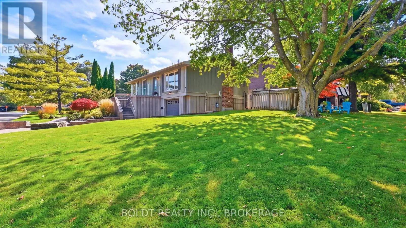 15 THE CEDARS STREET
