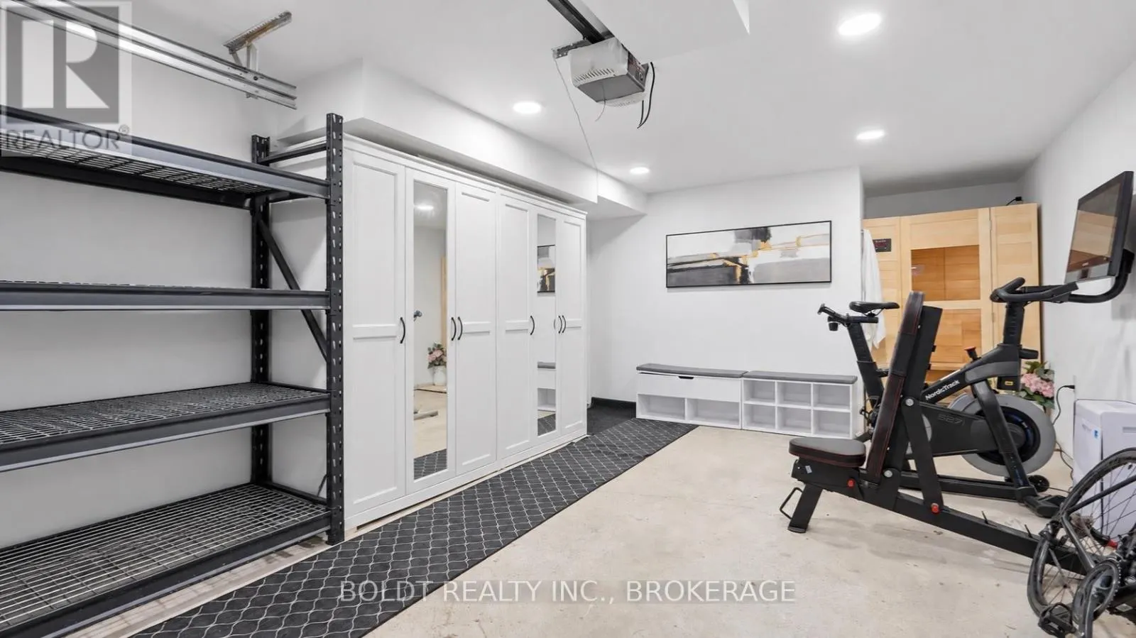 15 THE CEDARS STREET