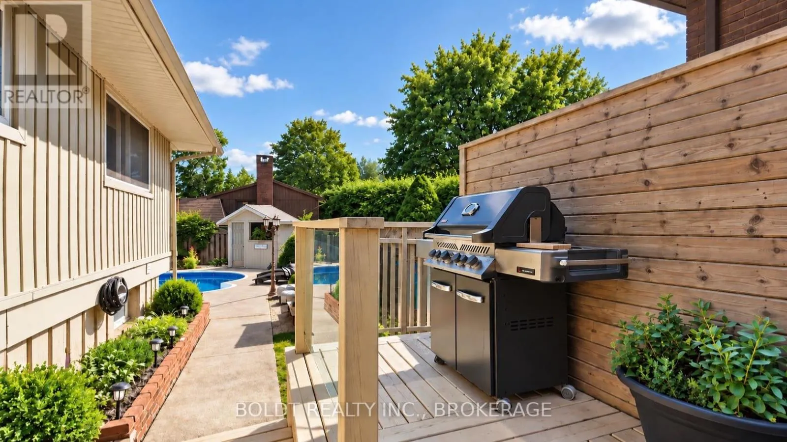 15 THE CEDARS STREET