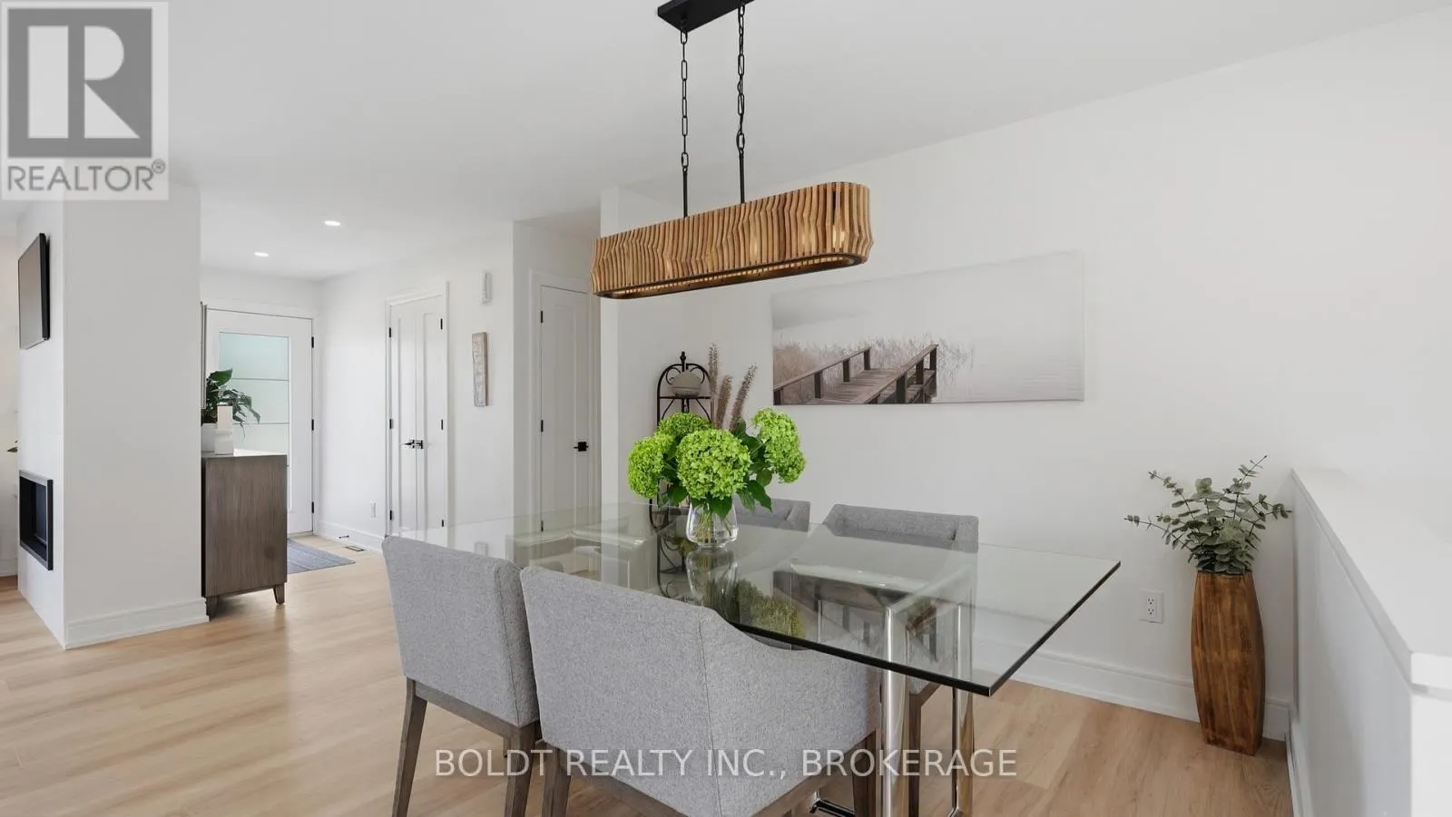 15 THE CEDARS STREET