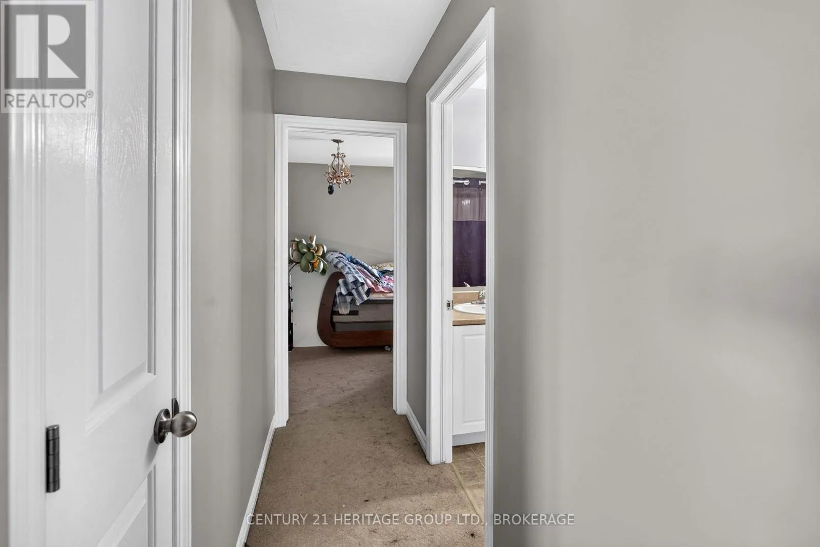855 LOTUS AVENUE