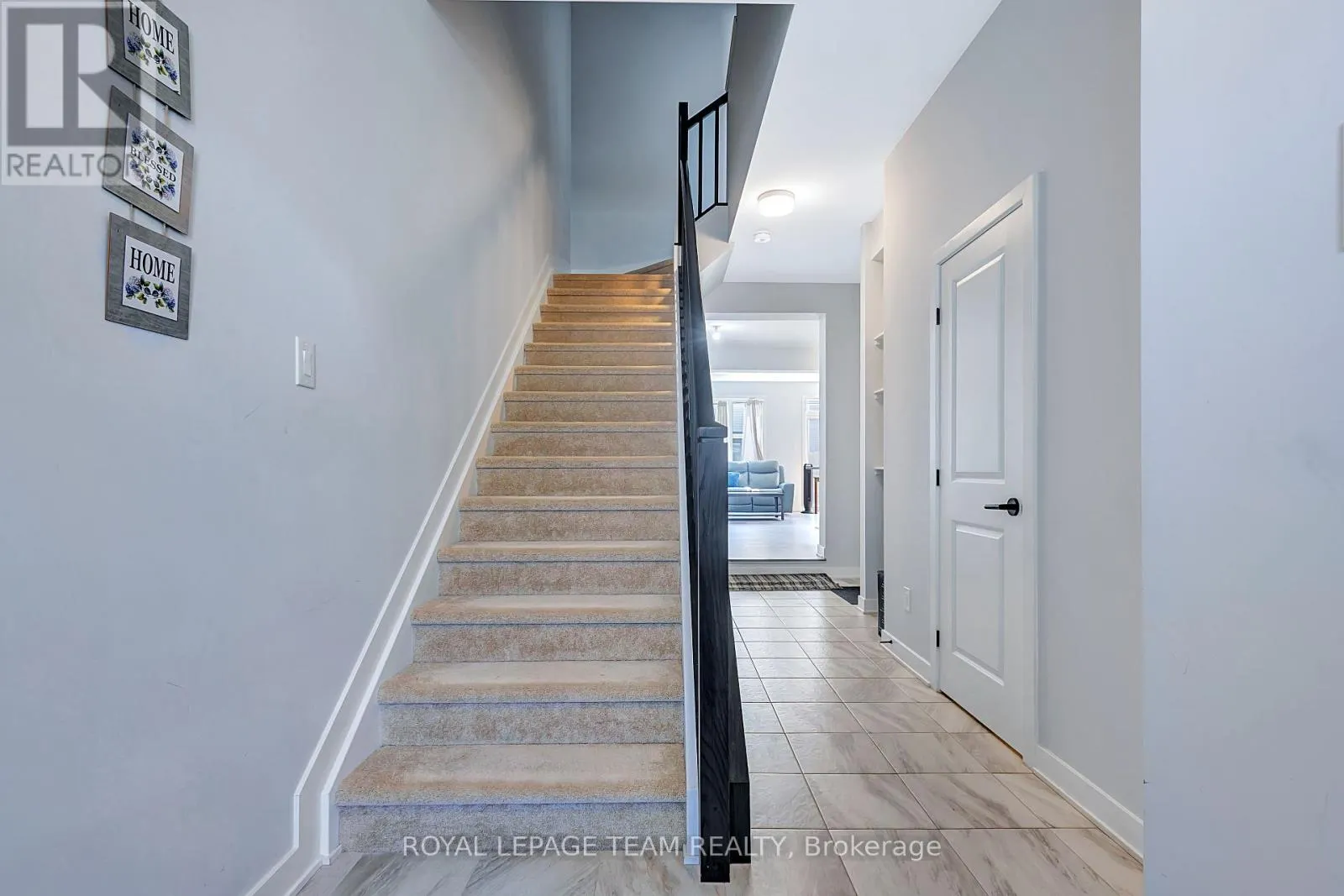 137 YEARLING CIRCLE