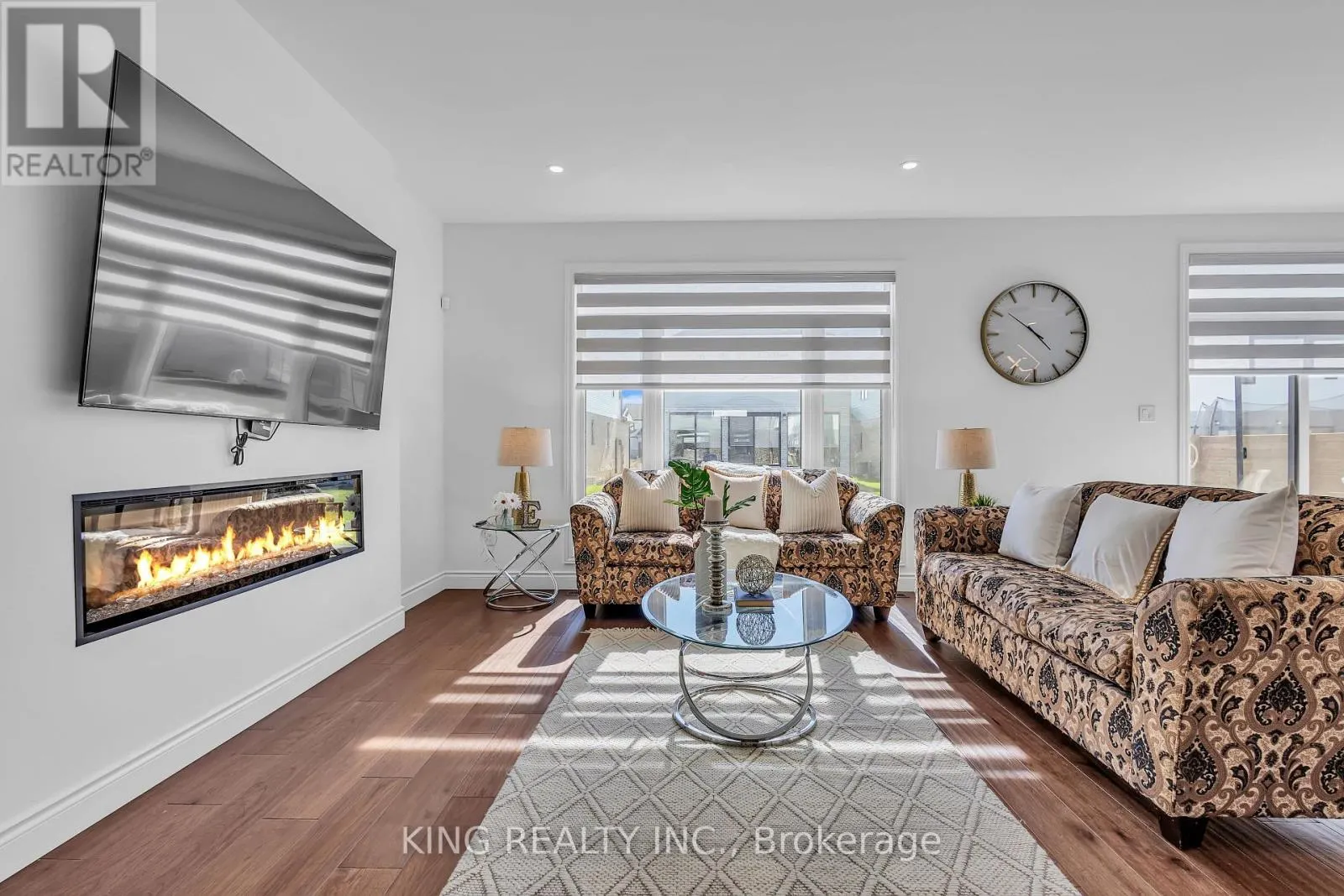 1464 MEDWAY PARK DRIVE