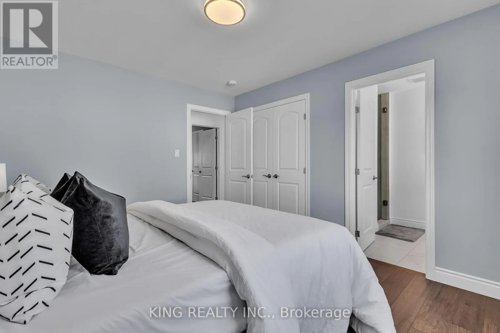 1464 MEDWAY PARK DRIVE