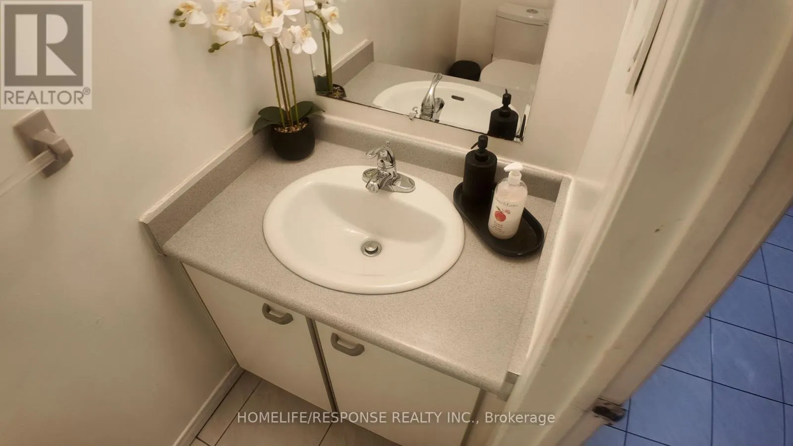 136 ESSLING AVENUE