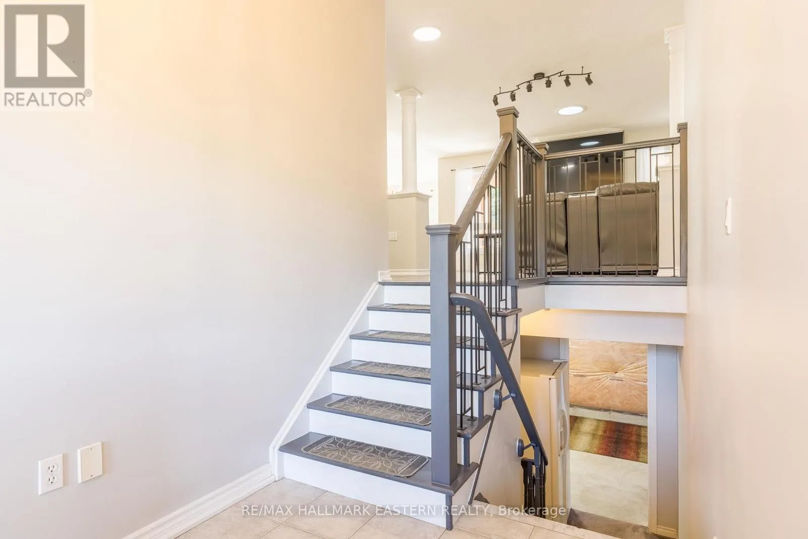 10 SPRINGBANK ROAD