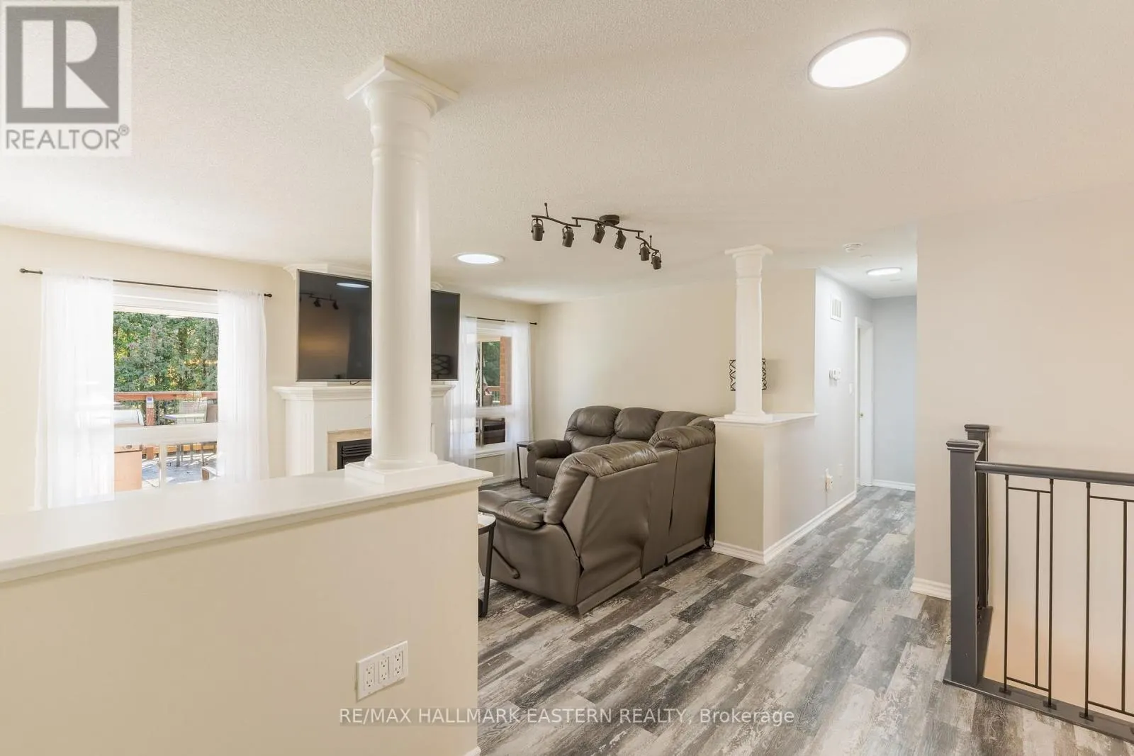 10 SPRINGBANK ROAD