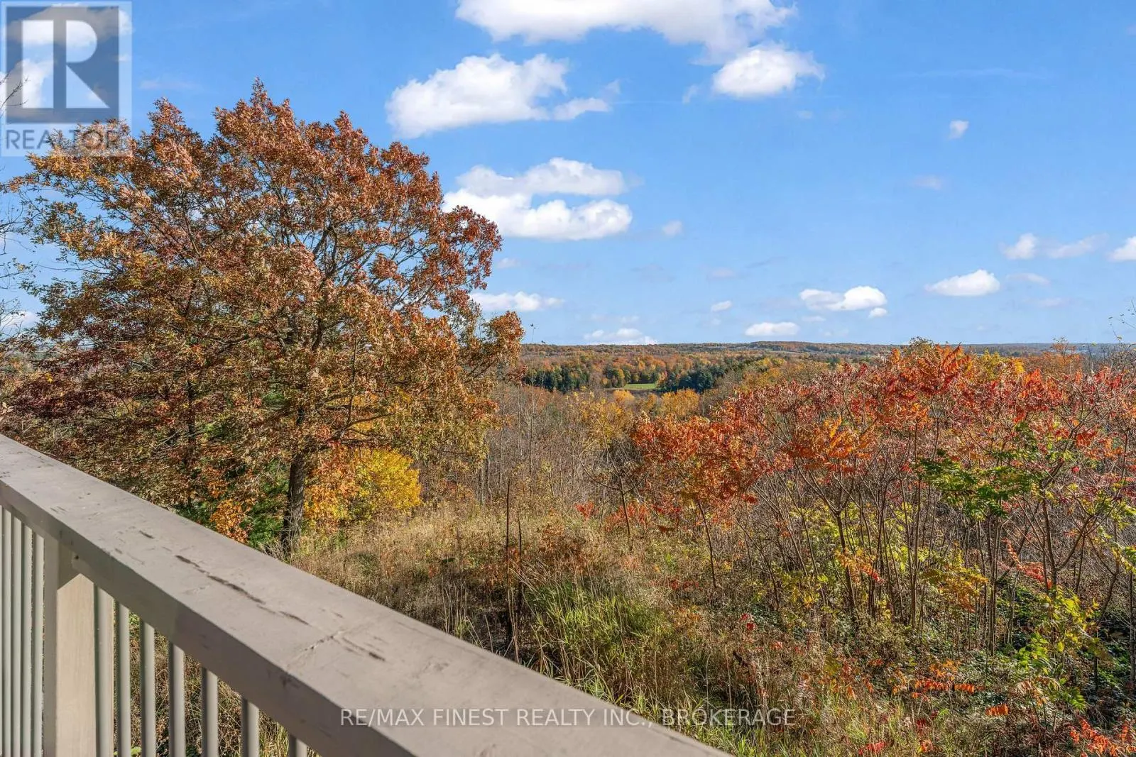 1035 SWEETFERN LANE