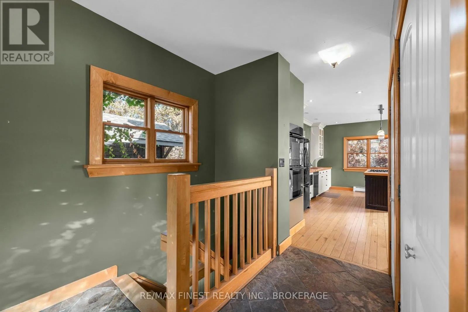 1035 SWEETFERN LANE